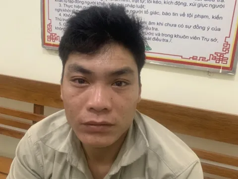 Bắt đối tượng trộm cắp biển báo an toàn giao thông