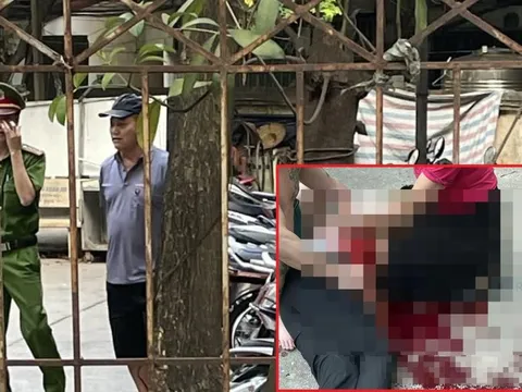 Người đàn ông bị đâm tử vong giữa đường phố ở Hà Nội