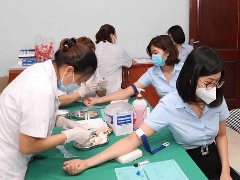 Từ 20/6, lao động nữ khi khám sức khỏe định kỳ sẽ được khám phụ sản