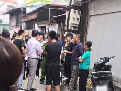 Hà Nội: Mâu thuẫn tại đám cưới, cô gái dùng dao đâm 3 thanh niên thương vong