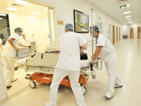 Nhập viện cấp cứu nhưng quên thẻ BHYT có được hưởng quyền lợi?