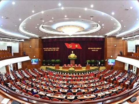 Thực hiện tốt công tác xây dựng Đảng, đổi mới công tác cán bộ