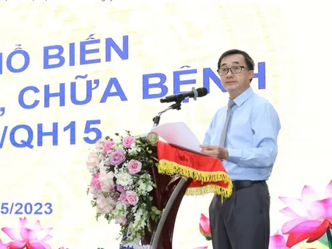 Khẩn trương hoàn thiện các VBQPPL hướng dẫn Luật Khám bệnh, chữa bệnh