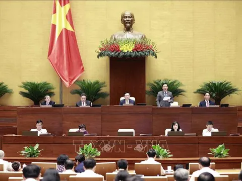 Giám sát việc huy động, quản lý, sử dụng các nguồn lực phục vụ phòng, chống dịch COVID-19