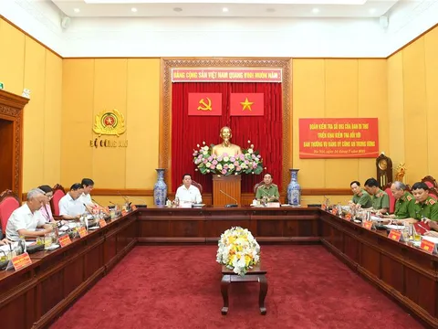 Đoàn kiểm tra của Ban Bí thư làm việc với Ban Thường vụ Đảng ủy Công an Trung ương