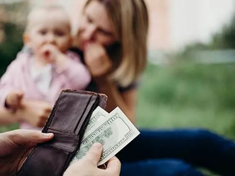 Bạn trai không nhận con, có thể kiện yêu cầu cấp dưỡng?