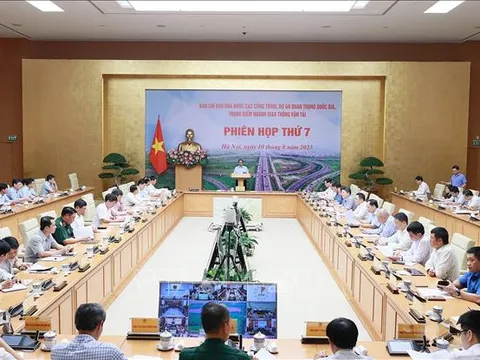 Thủ tướng chủ trì Phiên họp Ban Chỉ đạo các công trình, dự án trọng điểm giao thông vận tải