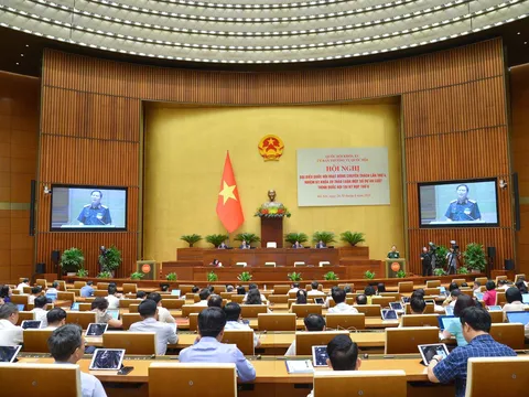 Làm rõ khái niệm chuyên môn, chuyên ngành trong dự thảo Luật Quản lý, bảo vệ công trình quốc phòng và khu quân sự