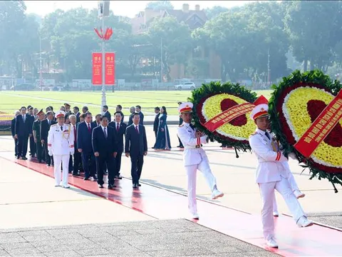 Lãnh đạo Đảng, Nhà nước vào Lăng viếng Bác nhân dịp 78 năm Quốc khánh 2/9