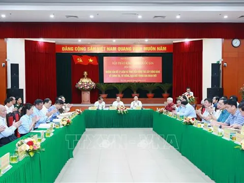 Thấm nhuần lời Bác dạy để xây dựng Đảng mạnh về tư tưởng, thống nhất trong hành động