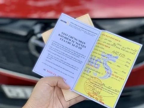 Chuyển quyền sở hữu xe có được hoàn phí bảo hiểm?