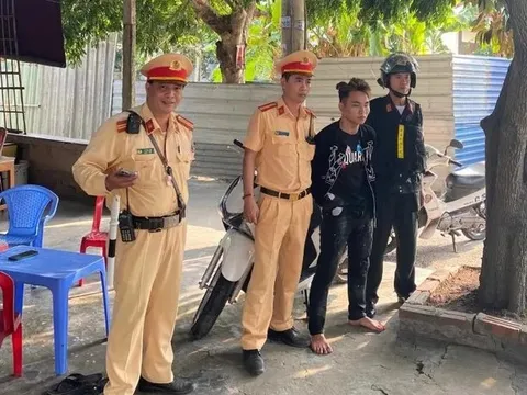 Hải Phòng: Bắt nghi phạm giết người đang trên đường bỏ trốn