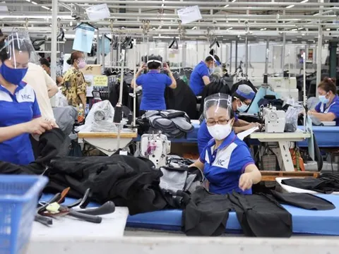 Doanh nghiệp phải đăng ký nội quy lao động khi nào?