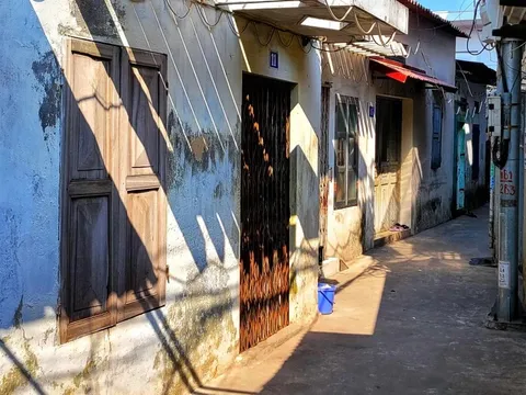 Hải Phòng: Nghịch tử nghiện rượu đánh mẹ già tử vong