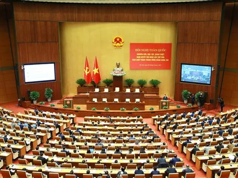 Hội nghị toàn quốc nghiên cứu, quán triệt Nghị quyết Hội nghị Trung ương 8 khóa XIII