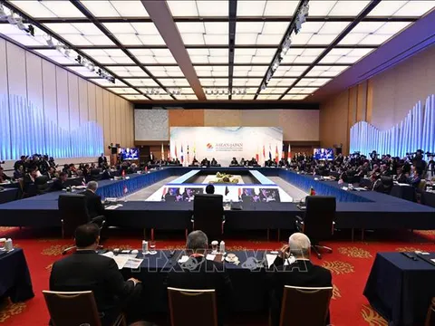 ASEAN và Nhật Bản thông qua Tuyên bố Tầm nhìn về Quan hệ hữu nghị và hợp tác ASEAN-Nhật Bản: Đối tác tin cậy