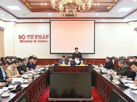 Tổ công tác Đề án 06 của Chính phủ làm việc với Bộ Tư pháp