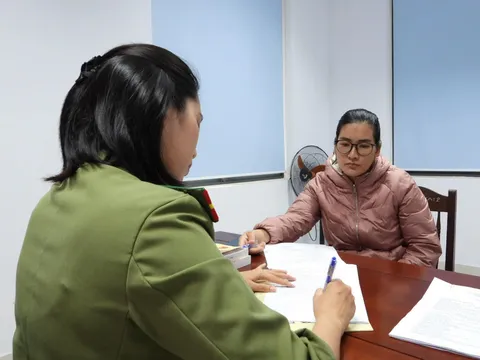 Khởi tố người phụ nữ mua bán người bằng hình thức môi giới việc làm