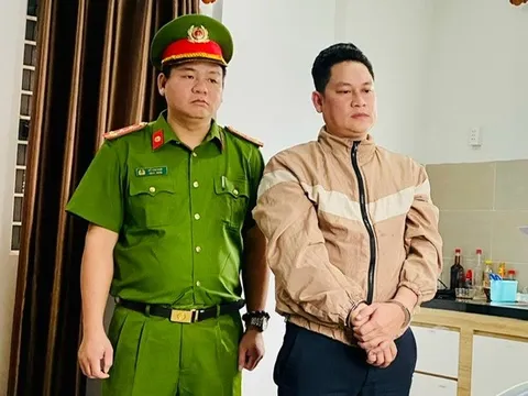 Bắt Chủ tịch HĐQT và Tổng giám đốc Công ty Tài chính Vietnam Capital