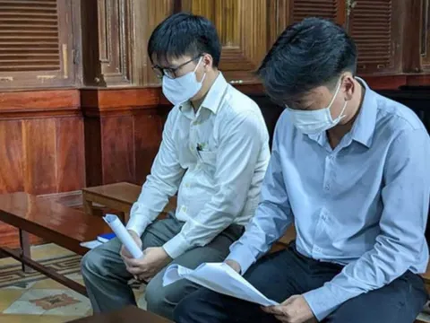 Vụ cháy chung cư Carina: Đề nghị từ 7 – 9 năm tù với 2 bị cáo