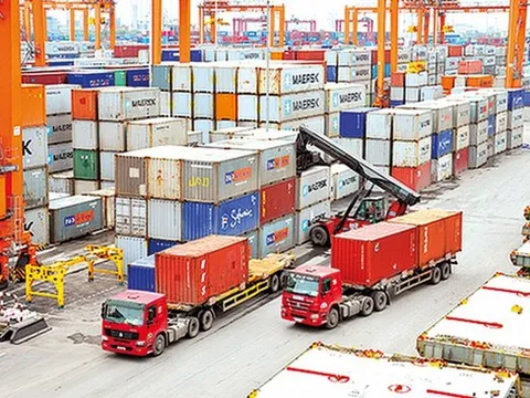 Sửa quy định về thời hạn miễn trừ áp dụng biện pháp phòng vệ thương mại