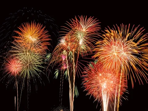 Cá nhân có được kinh doanh pháo hoa của Bộ Quốc phòng trong dịp Tết không?