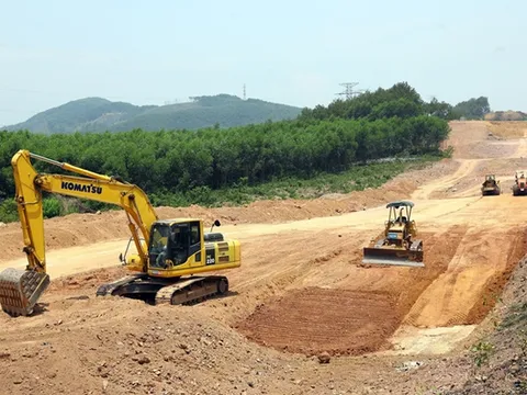 Thủ tướng chỉ đạo gỡ khó về định mức, đơn giá, vật liệu xây dựng công trình giao thông