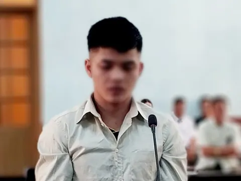 Đâm chết chủ quán vì không cho chơi game