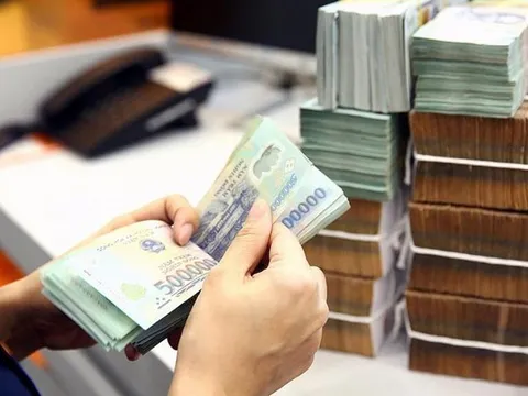 Hướng dẫn cơ chế tạo nguồn để thực hiện chế độ tiền lương, trợ cấp trong năm 2024