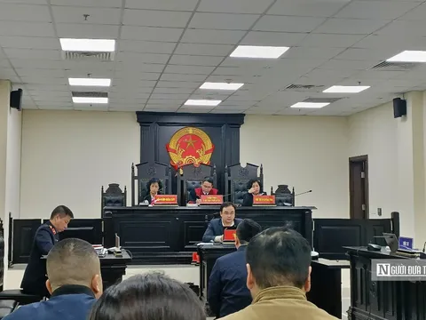 Cựu Giám đốc CDC Hà Nội nhập viện trước ngày xét xử