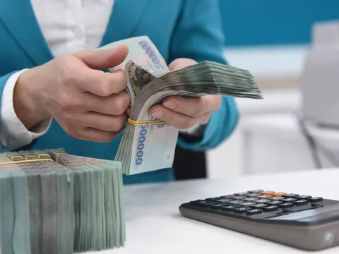 Các hành vi bị nghiêm cấm trong hoạt động tổ chức tín dụng