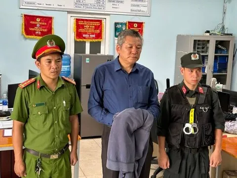 Bắt giám đốc Công ty Takson Huế vì hành vi buôn lậu