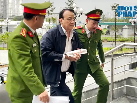 Chủ tịch Tân Hoàng Minh: 'Thâm tâm tôi chưa bao giờ nghĩ chiếm đoạt tiền của người mua'