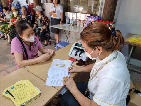 Điều kiện hưởng lương hưu trước tuổi khi tinh giản biên chế