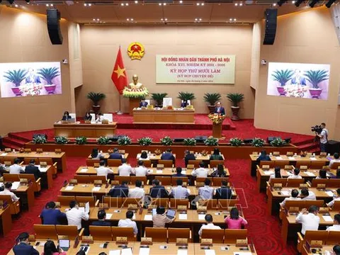 Thông qua nhiều nghị quyết thúc đẩy phát triển giáo dục Thủ đô
