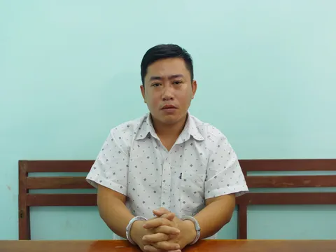 Bắt đối tượng giả danh công an lừa đảo chiếm đoạt gần 1 tỷ đồng