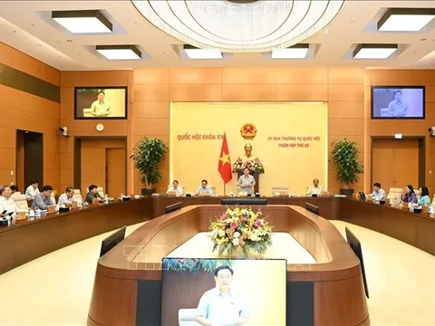 Bế mạc Phiên họp thứ 32 của Ủy ban Thường vụ Quốc hội