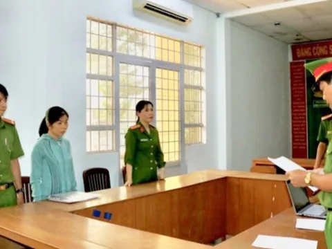 Bắt tạm giam nữ kế toán để ngoài sổ sách hơn 800 triệu đồng