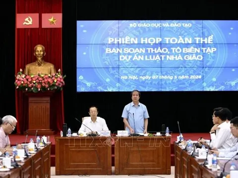 Luật Nhà giáo cần thể hiện rõ nét quan điểm phát triển, tôn vinh, bảo vệ nhà giáo