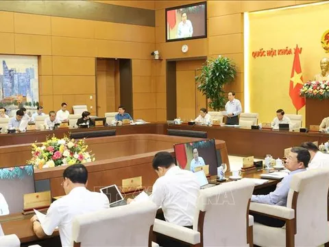 Ưu tiên thúc đẩy tăng trưởng gắn với ổn định kinh tế vĩ mô