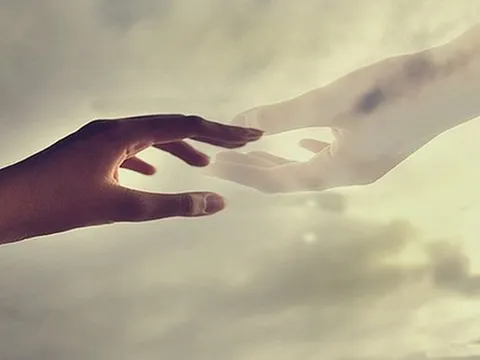 Ai người buông trước?