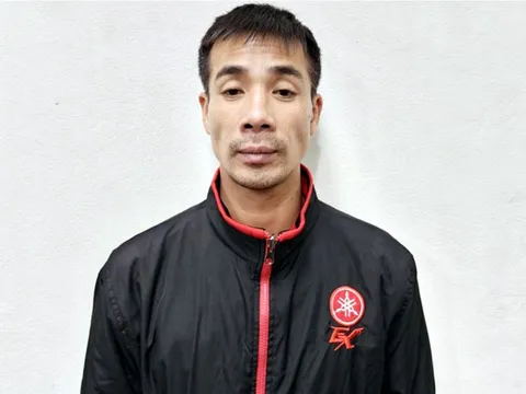 Khởi tố, bắt tạm giam đối tượng không trả lại tiền cho người chuyển khoản nhầm