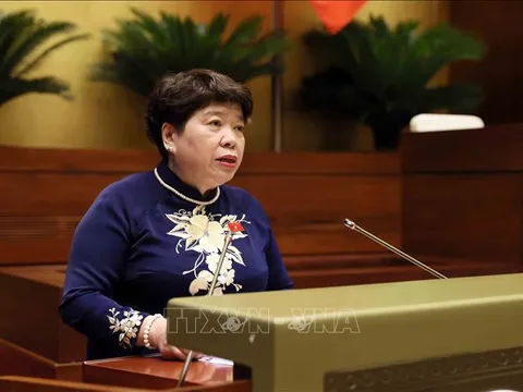 Bên lề Kỳ họp thứ 7, Quốc hội khóa XV: 'Nóng' vấn đề rút bảo hiểm xã hội một lần