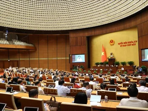 Quốc hội thảo luận ở hội trường về Chương trình giám sát của Quốc hội năm 2025