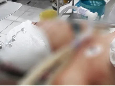 Điều tra vụ nam thanh niên bị đâm tử vong trước quán karaoke