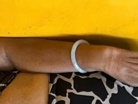 Điều tra vụ người phụ nữ tử vong trên ghế đá chưa rõ nguyên nhân ở TP.HCM