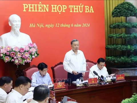 Chủ tịch nước Tô Lâm chủ trì phiên họp thứ ba Ban chỉ đạo Tổng kết 40 năm đổi mới