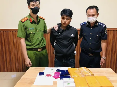 Bắt đối tượng vận chuyển 24.000 viên ma túy từ Lào về Việt Nam