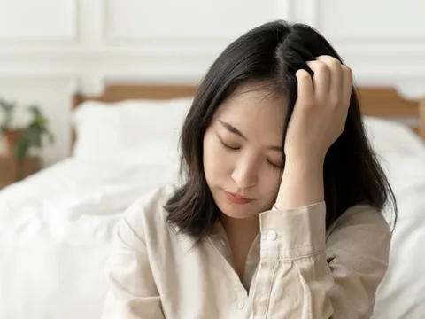 Tôi vẫn yêu chồng dù anh ấy liên tục nợ nần tiền tỷ vì cá độ