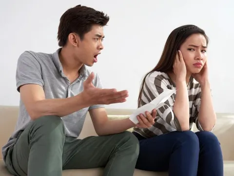 Lấy phải chồng tồi là vợ tệ đi?